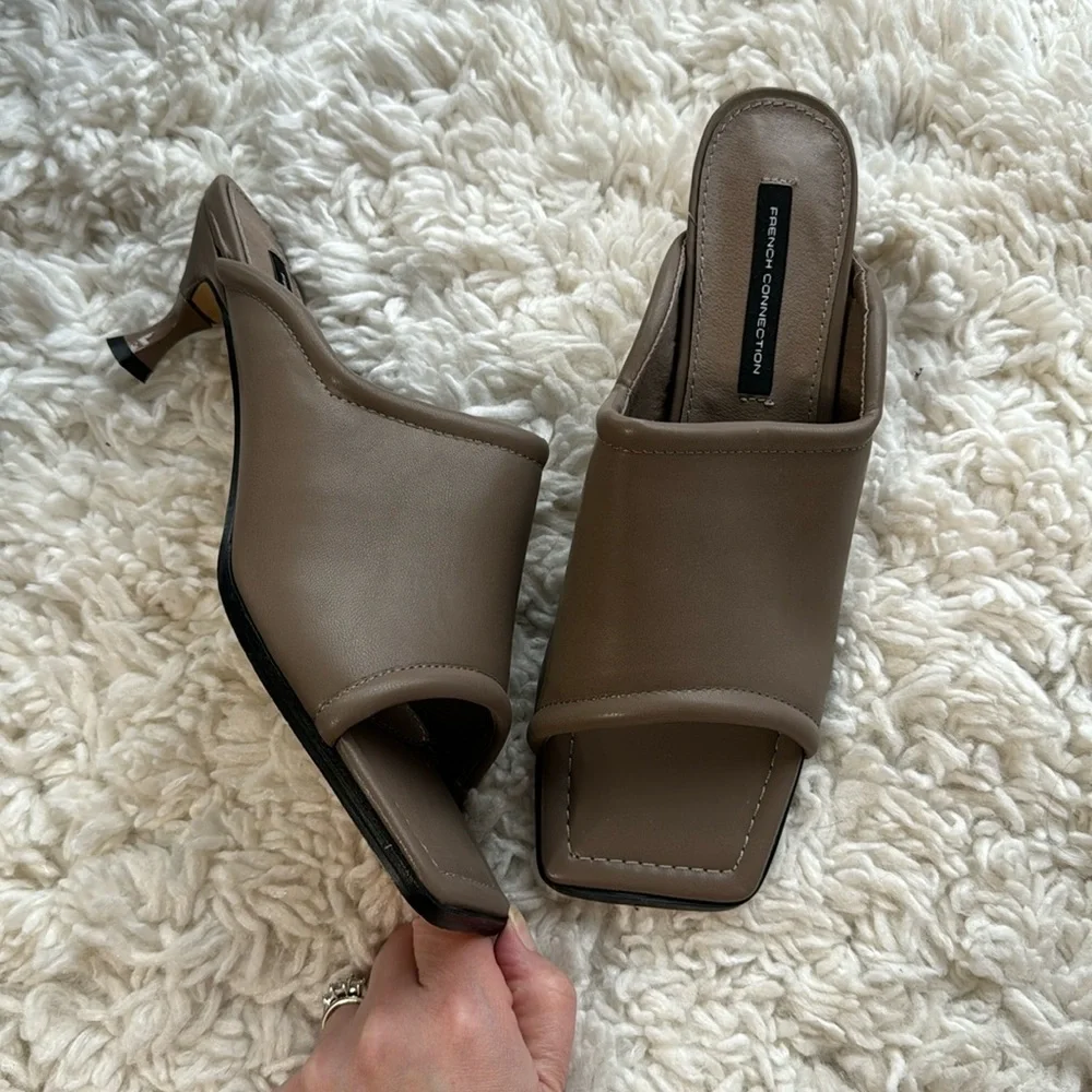 🆕 French Connection Open Toe Sandals - Picture 2 of 7